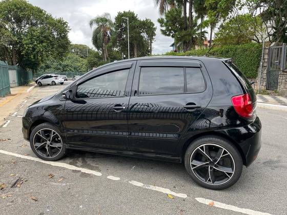 VOLKSWAGEN FOX 1.6 MI 8V FLEX 4P MANUAL